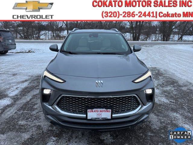 Used 2024 Buick Encore GX Avenir w/ Avenir Convenience Package image 2