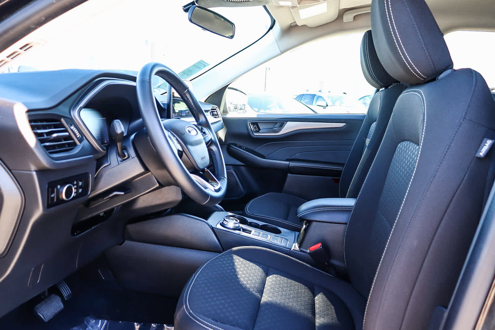 Used 2024 Ford Escape Active image 18