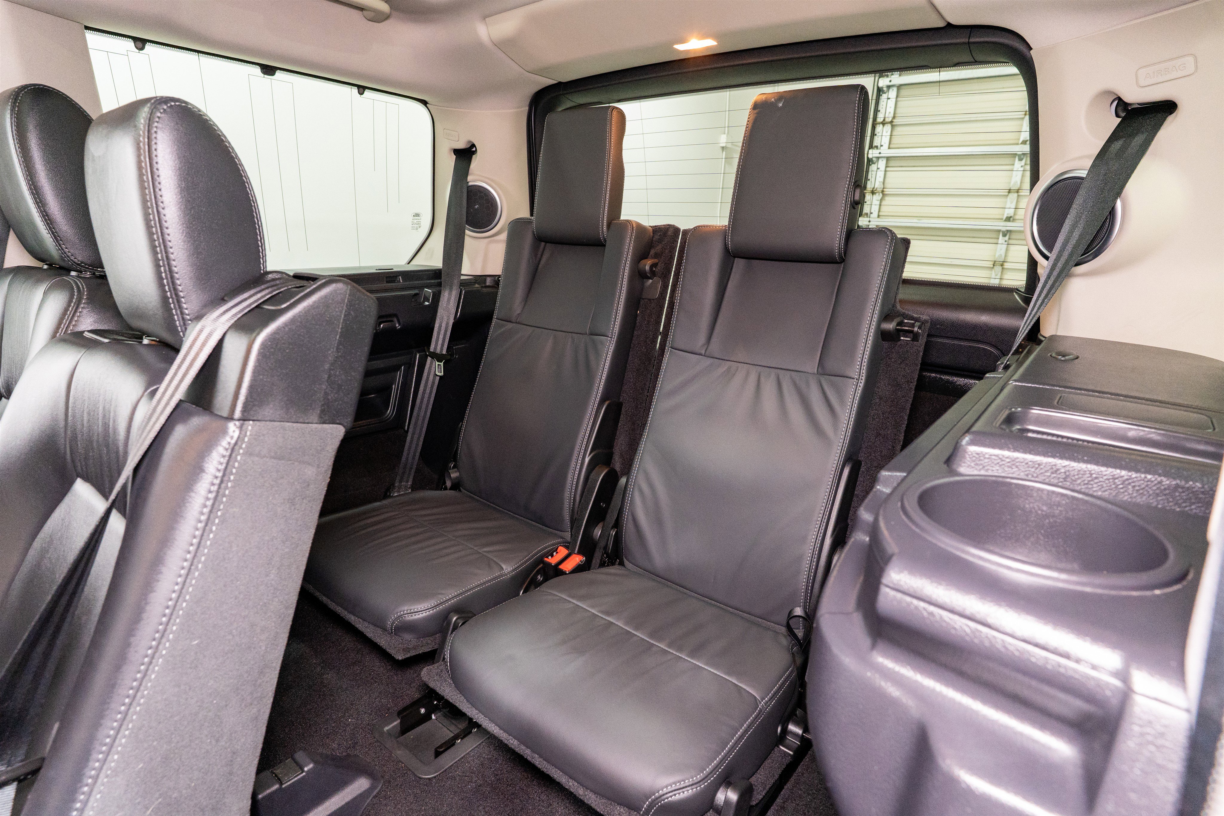 Used 2016 Land Rover LR4 HSE LUX image 36