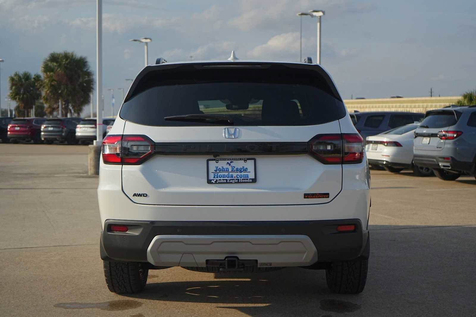 New 2025 Honda Pilot TrailSport image 5