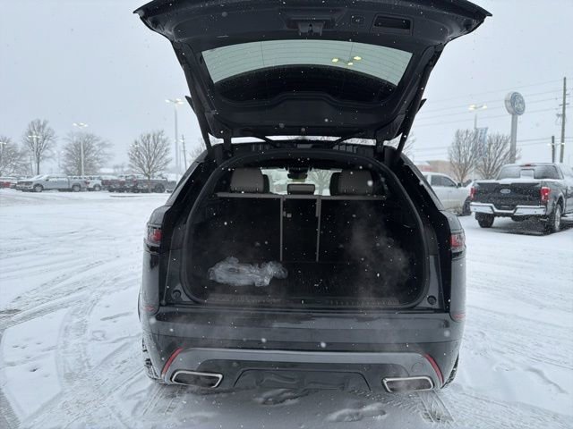 Used 2020 Land Rover Range Rover Velar R-Dynamic S image 8