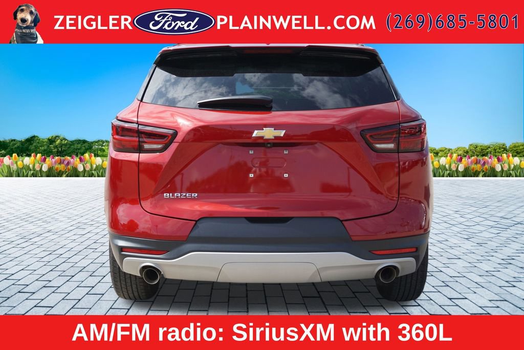 Used 2023 Chevrolet Blazer LT w/ LPO, Floor Liner Package FWD image 4