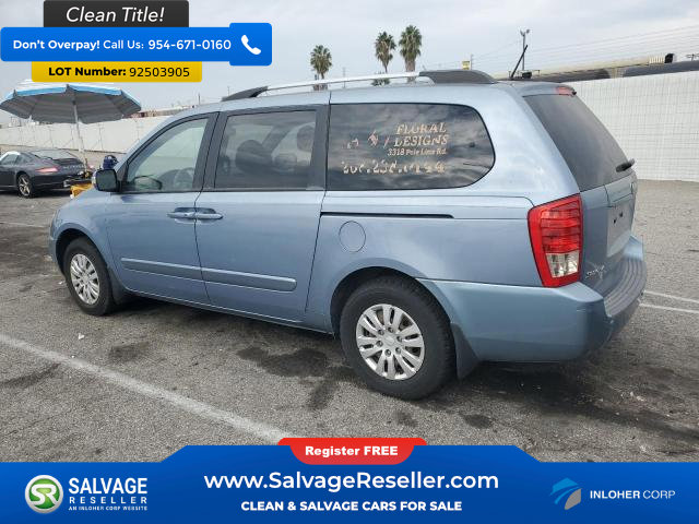 Used 2014 Kia Sedona LX FWD image 3