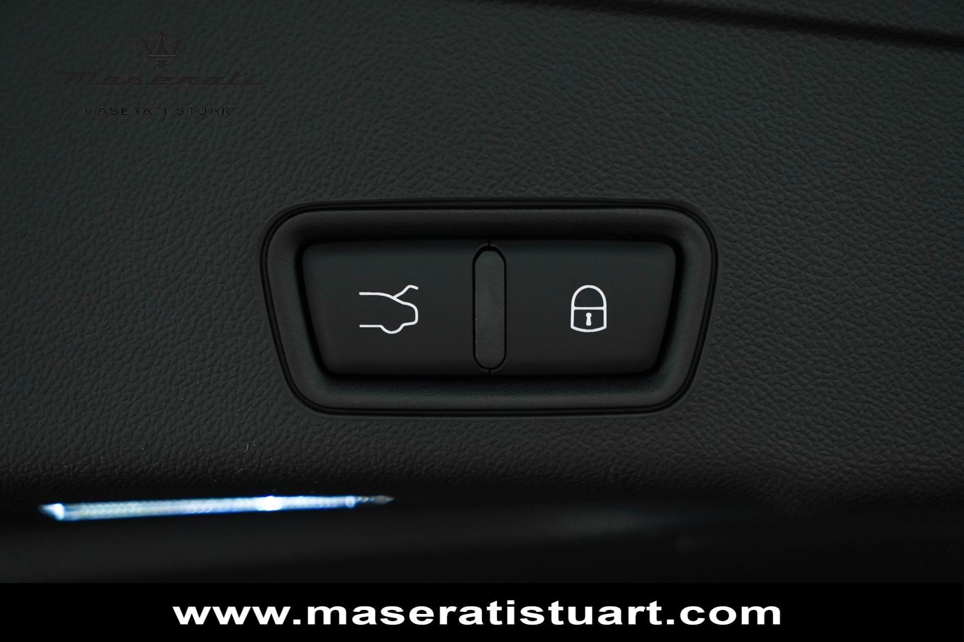 New 2025 Maserati Grecale GT image 57