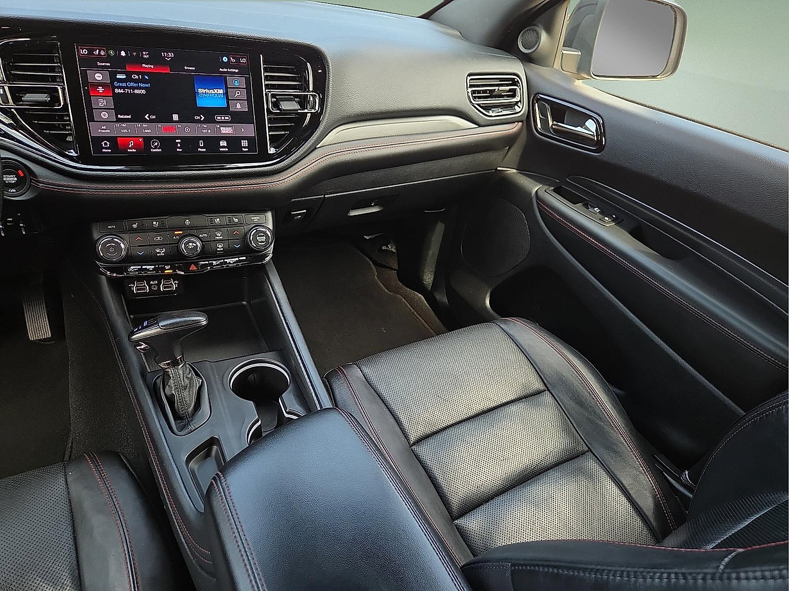 Used 2024 Dodge Durango GT AWD/4WD image 13