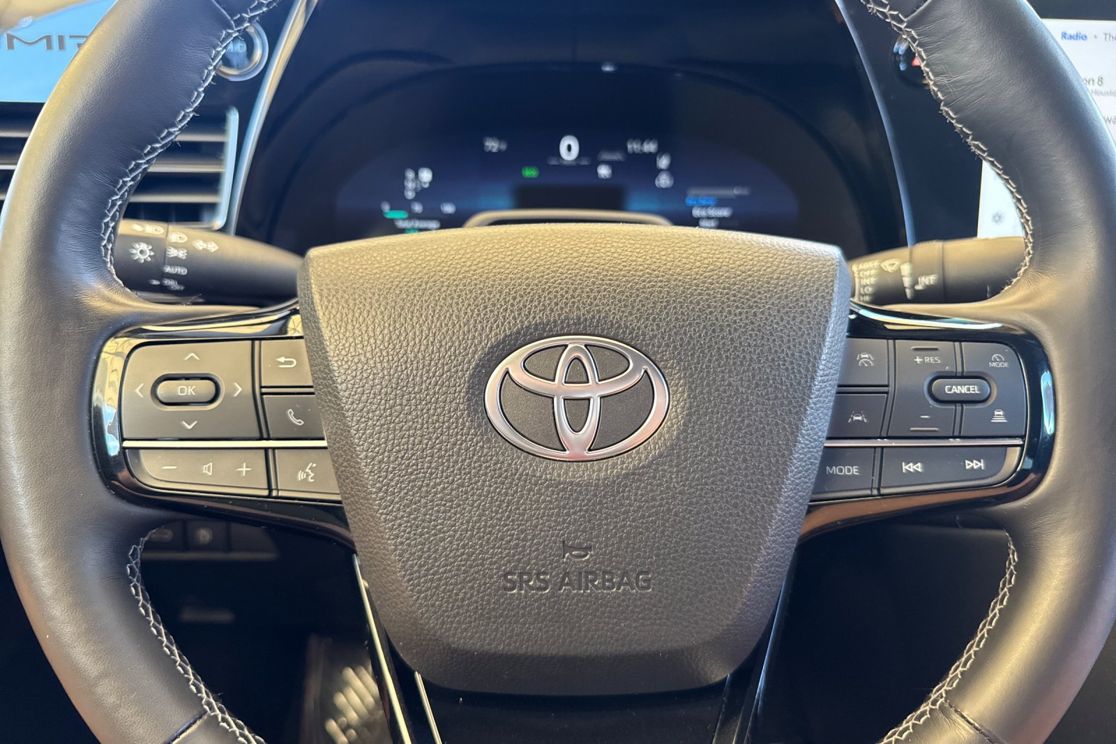 Certified 2025 Toyota Mirai XLE RWD image 27