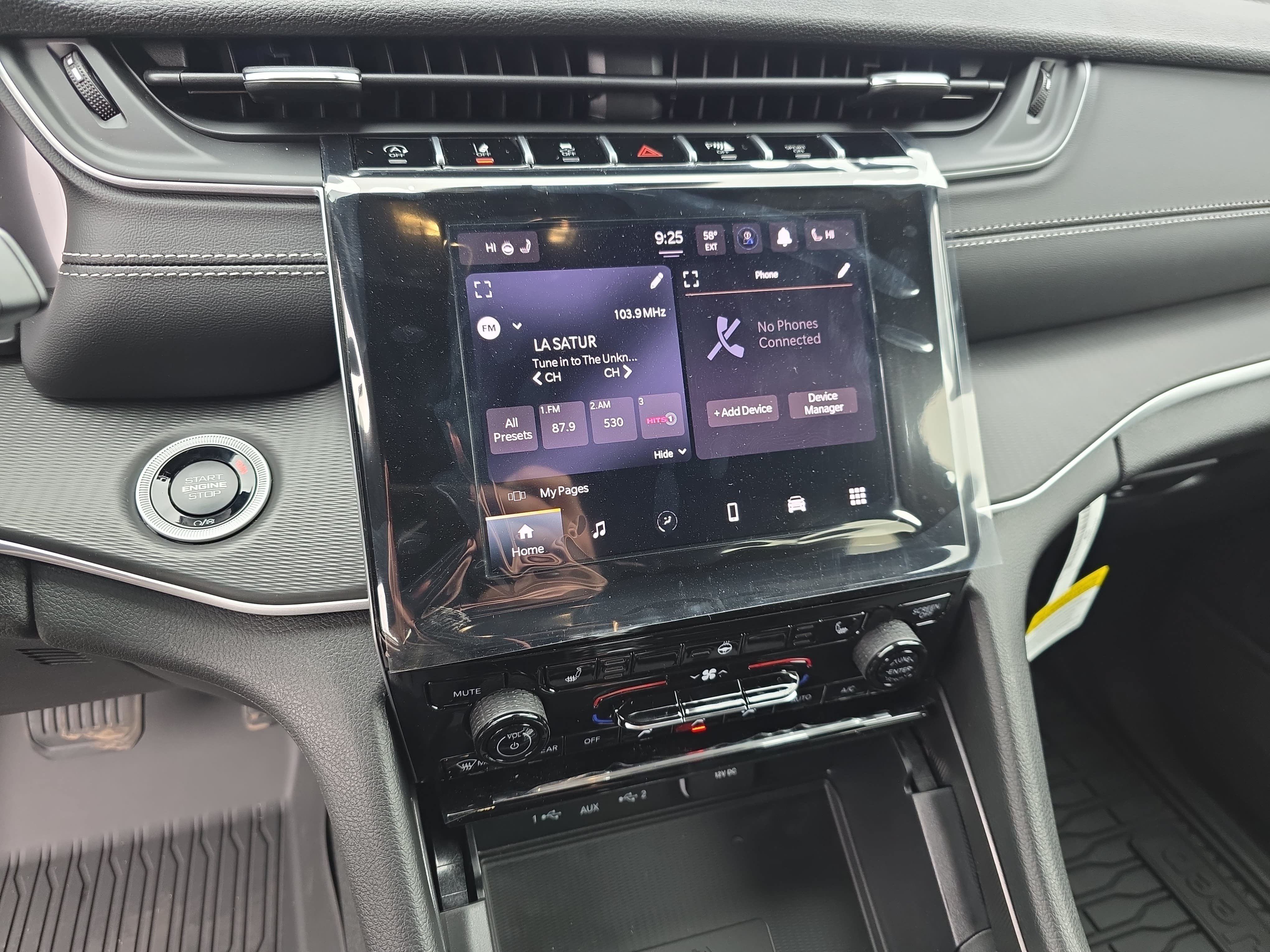 New 2026 Jeep Grand Cherokee Laredo X AWD/4WD image 18