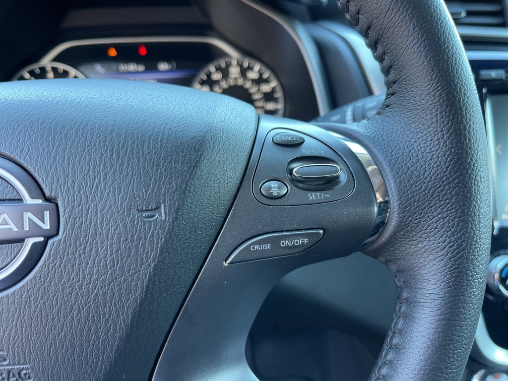 Used 2024 Nissan Murano SV w/ SV Midnight Edition Package image 18