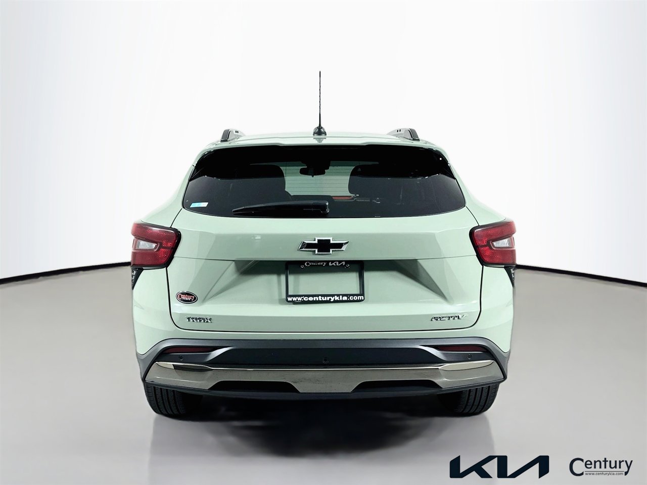 Used 2024 Chevrolet Trax ACTIV w/ Sunroof Package FWD image 6