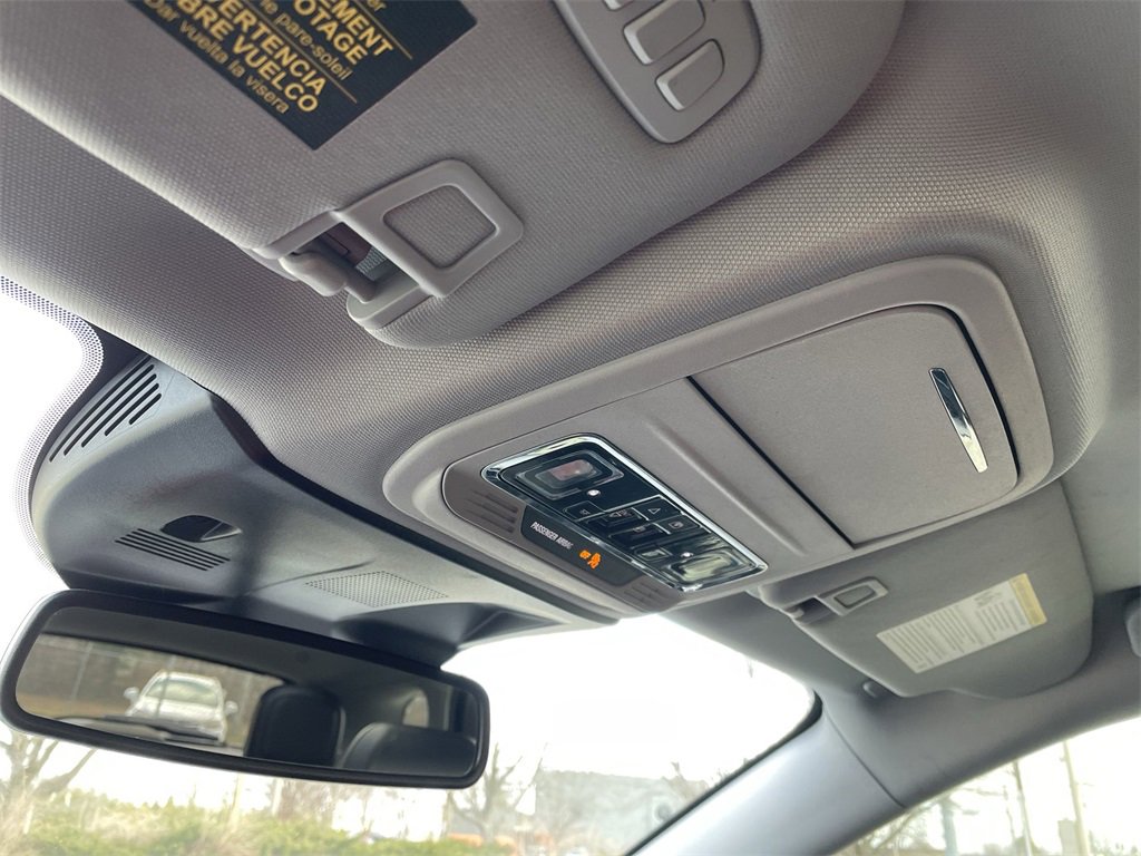 Used 2020 Lincoln Corsair AWD w/ Premium Package image 25