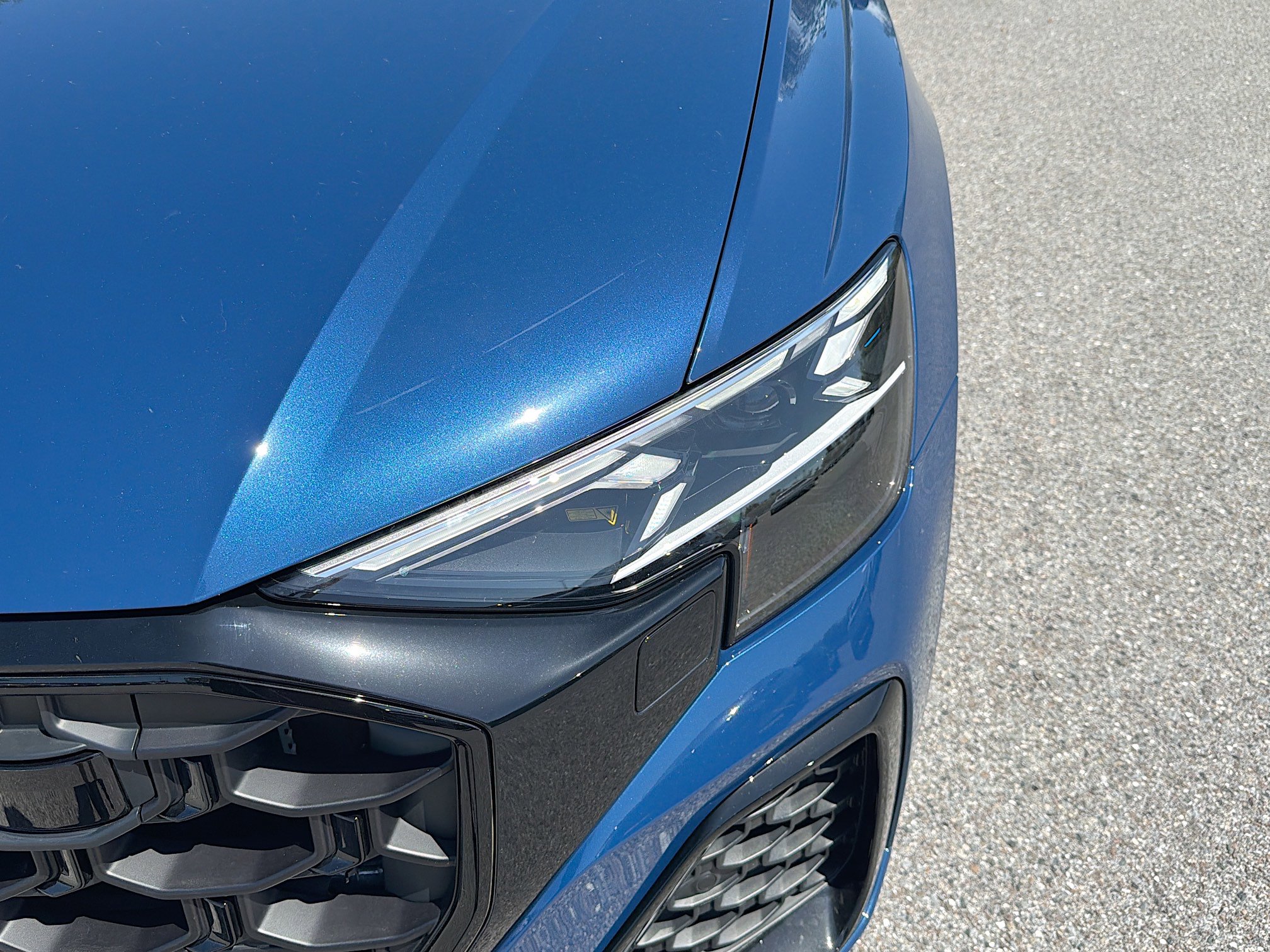 Used 2024 Audi SQ8 Prestige image 9