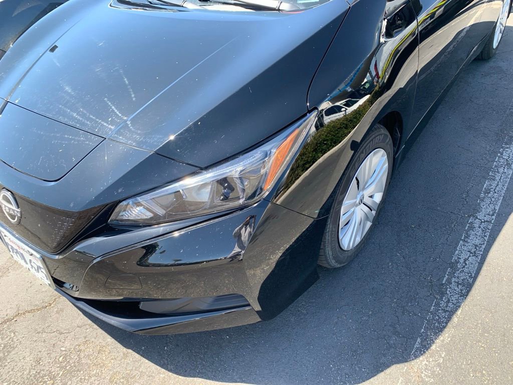 Used 2024 Nissan Leaf S FWD image 2