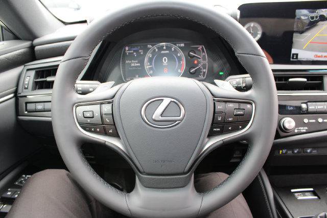 Certified 2025 Lexus ES 350 w/ Premium Package FWD image 16