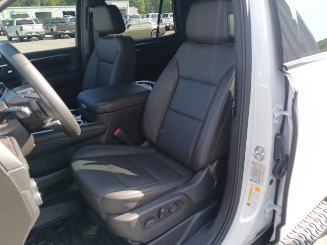 Used 2025 Chevrolet Tahoe Z71 w/ Comfort Package AWD/4WD image 44