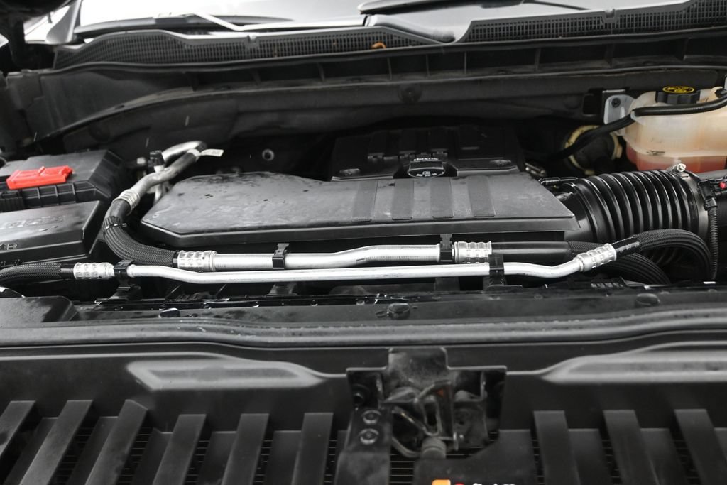 Used 2023 Chevrolet Silverado 1500 Custom Trail Boss w/ LPO, Dark Essentials Package AWD/4WD image 14