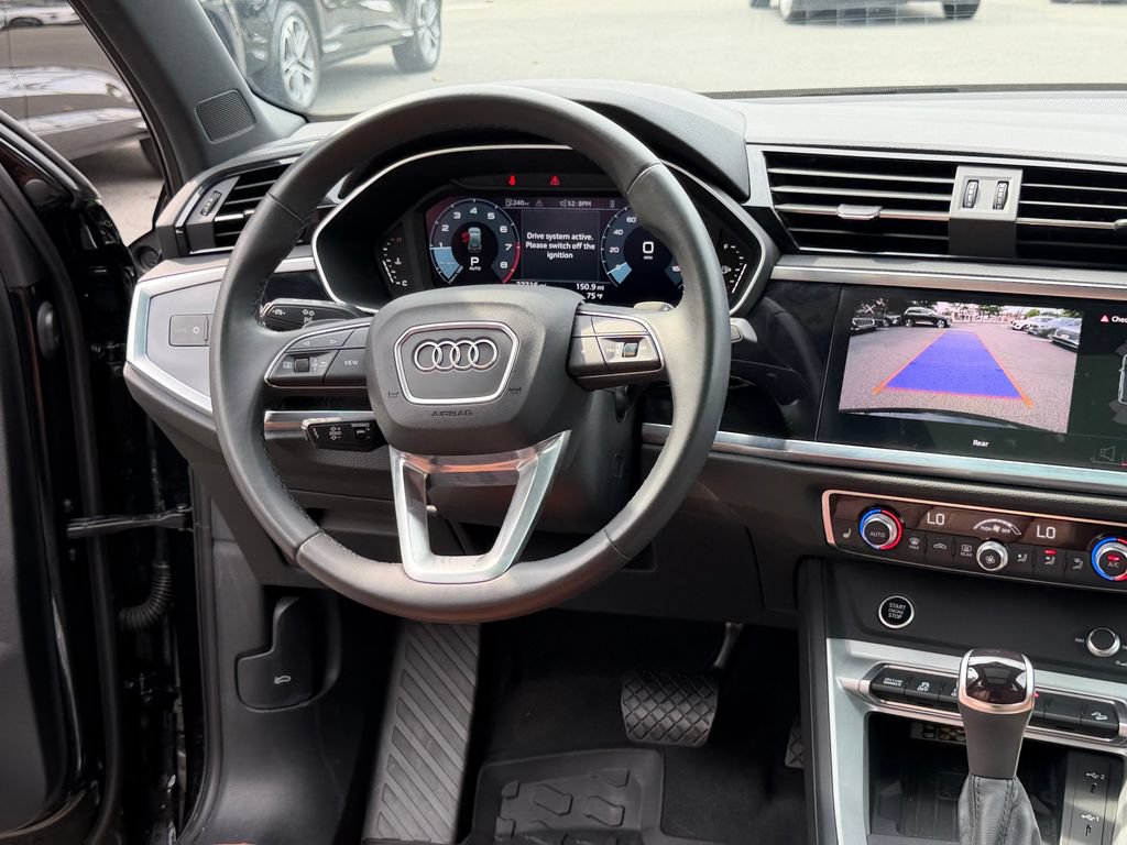 Used 2024 Audi Q3 2.0T Premium AWD/4WD image 21