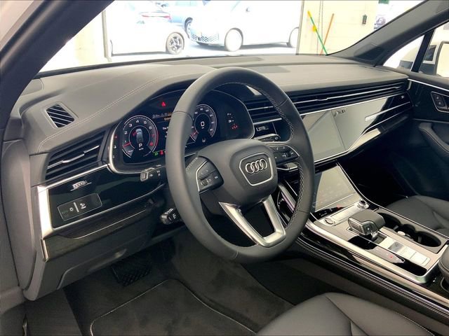New 2025 Audi Q7 3.0T Premium Plus AWD/4WD image 3