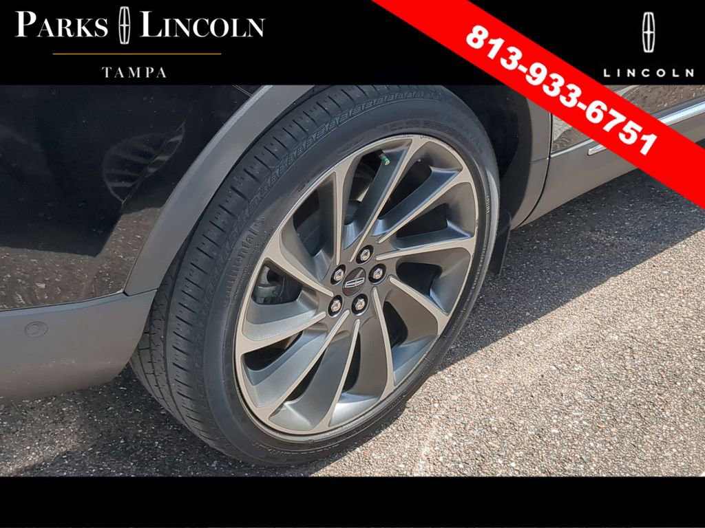 Certified 2022 Lincoln Nautilus Reserve w/ Equipment Group 202A AWD/4WD image 13