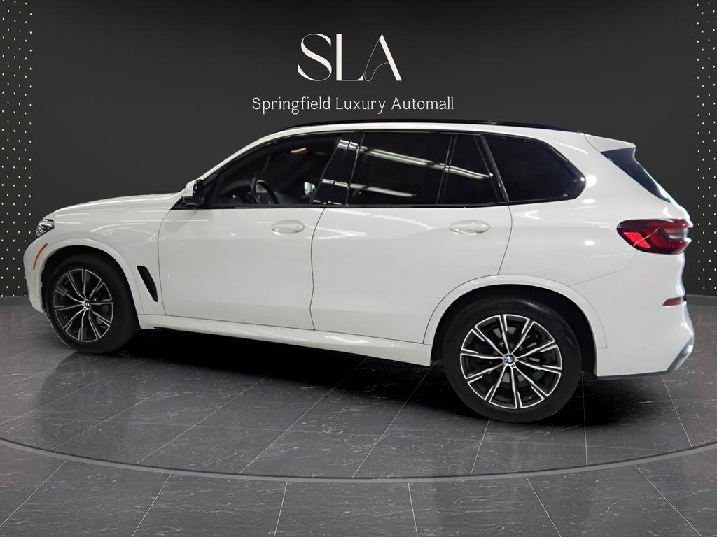 Used 2021 BMW X5 xDrive40i w/ M Sport Package image 9