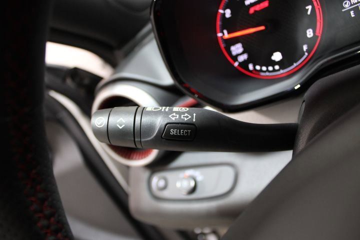 New 2026 Chevrolet Trax RS w/ Sunroof Package image 34