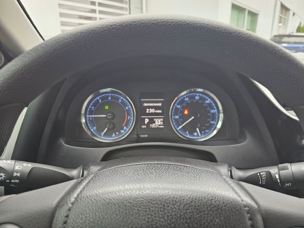 Used 2019 Toyota Corolla LE FWD image 25