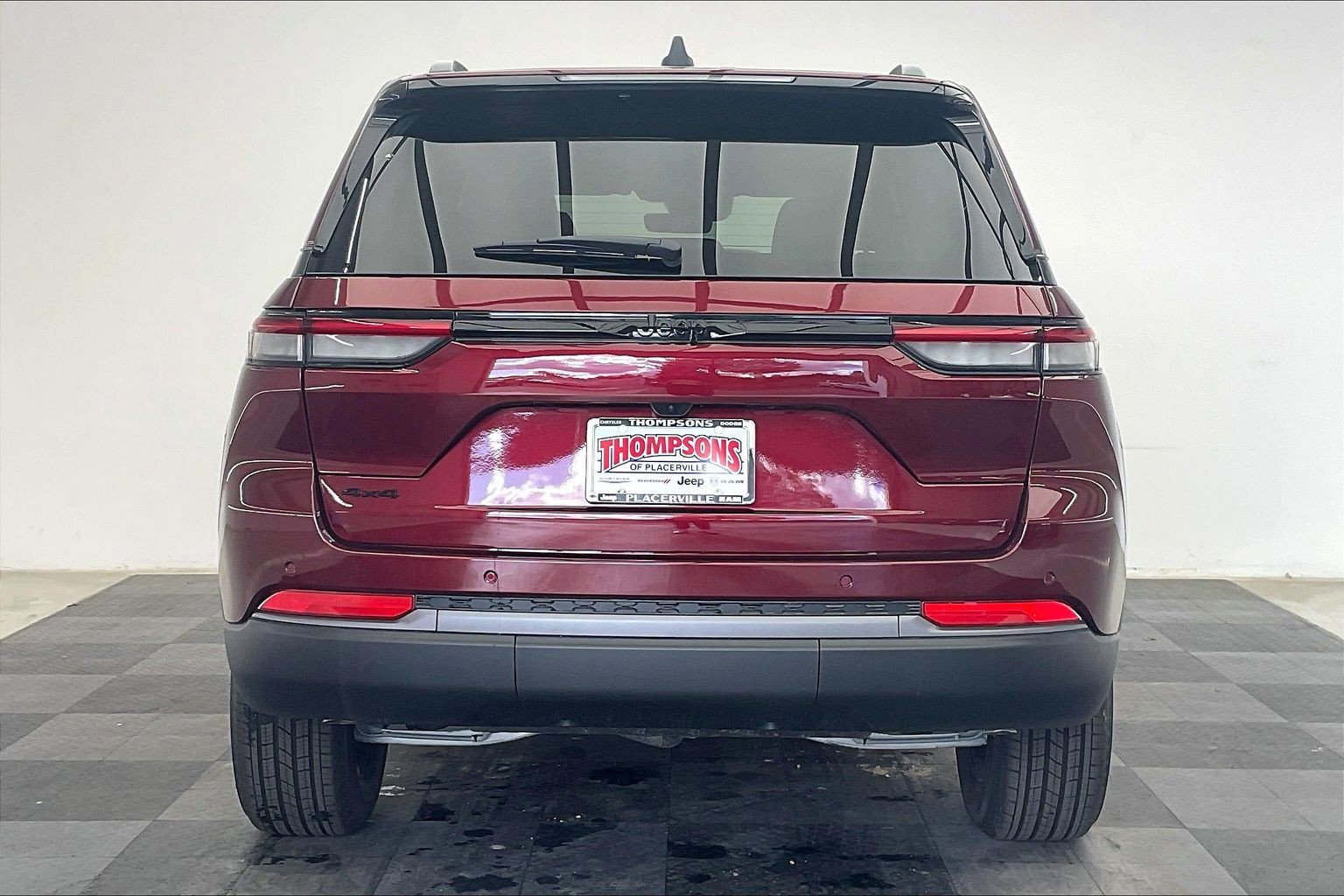 New 2026 Jeep Grand Cherokee Altitude AWD/4WD image 3