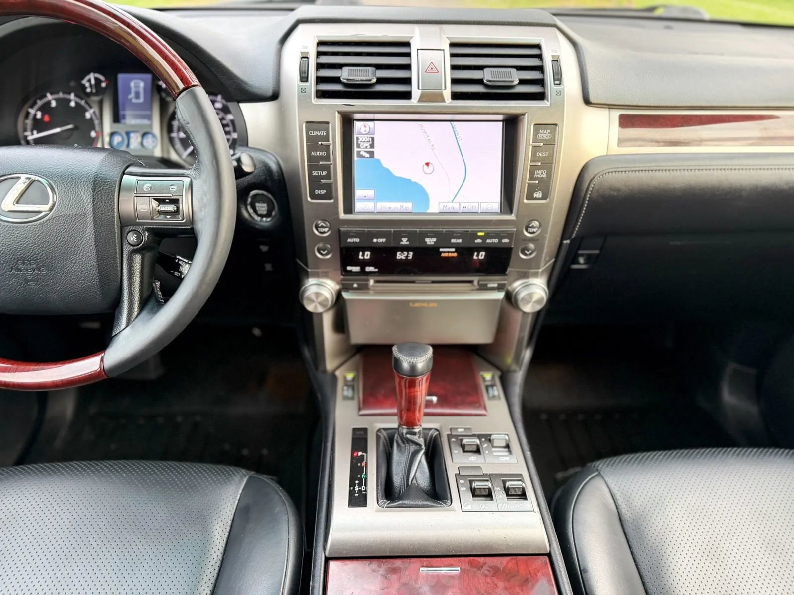 Used 2011 Lexus GX 460 Premium AWD/4WD image 71