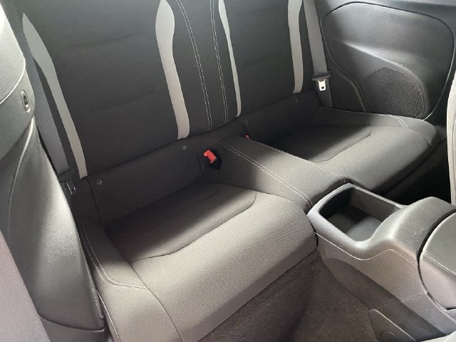 Used 2021 Chevrolet Camaro SS RWD image 12