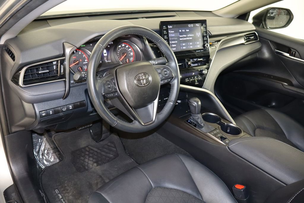 Used 2024 Toyota Camry XSE FWD image 27