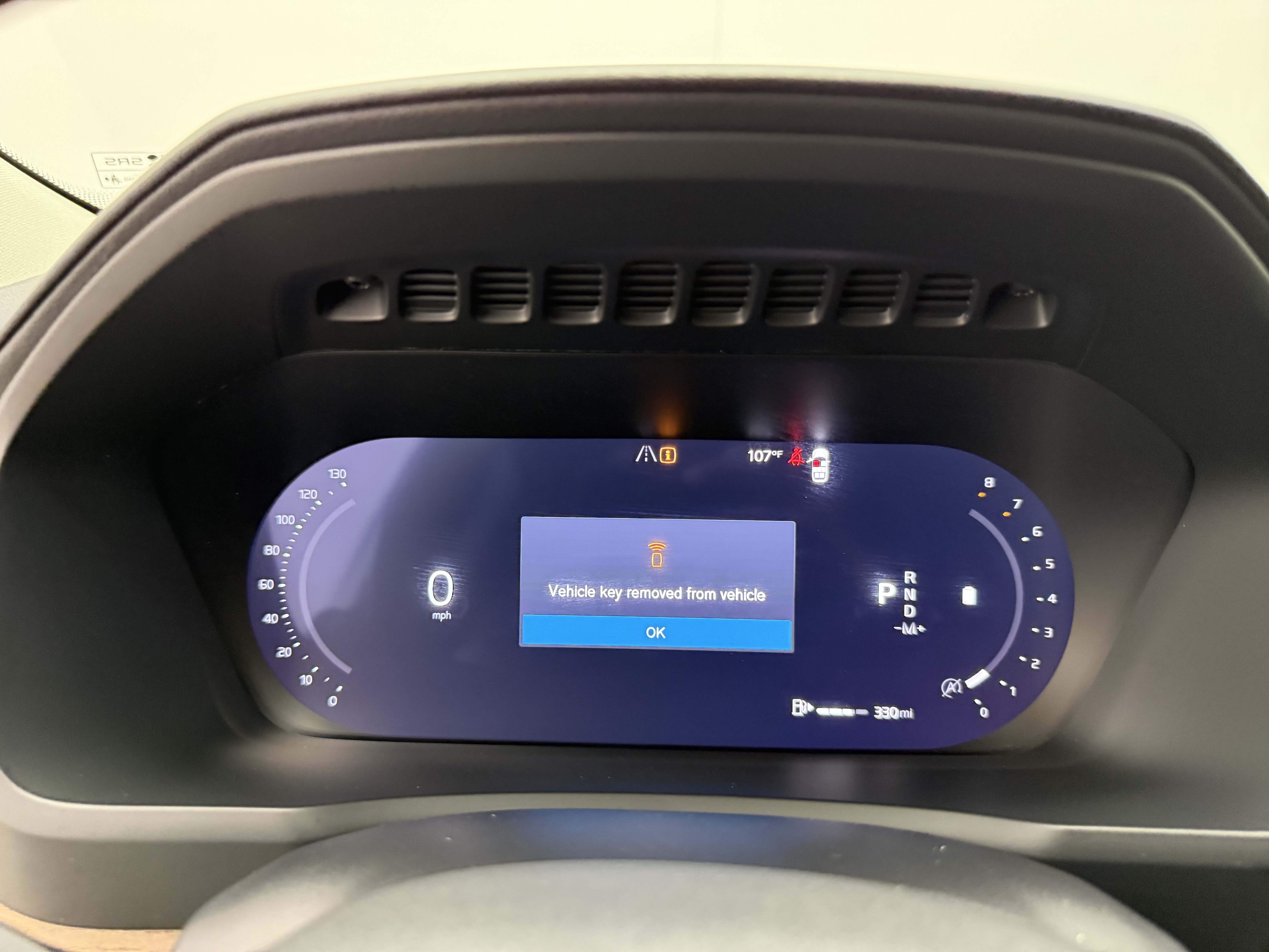 Certified 2025 Volvo XC90 B5 Plus w/ Protection Package Premier AWD/4WD image 19