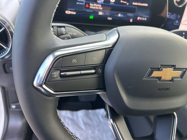 New 2026 Chevrolet Equinox EV LT image 18