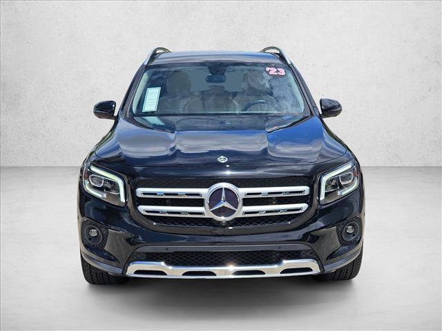 Used 2023 Mercedes-Benz GLB 250 4MATIC image 2