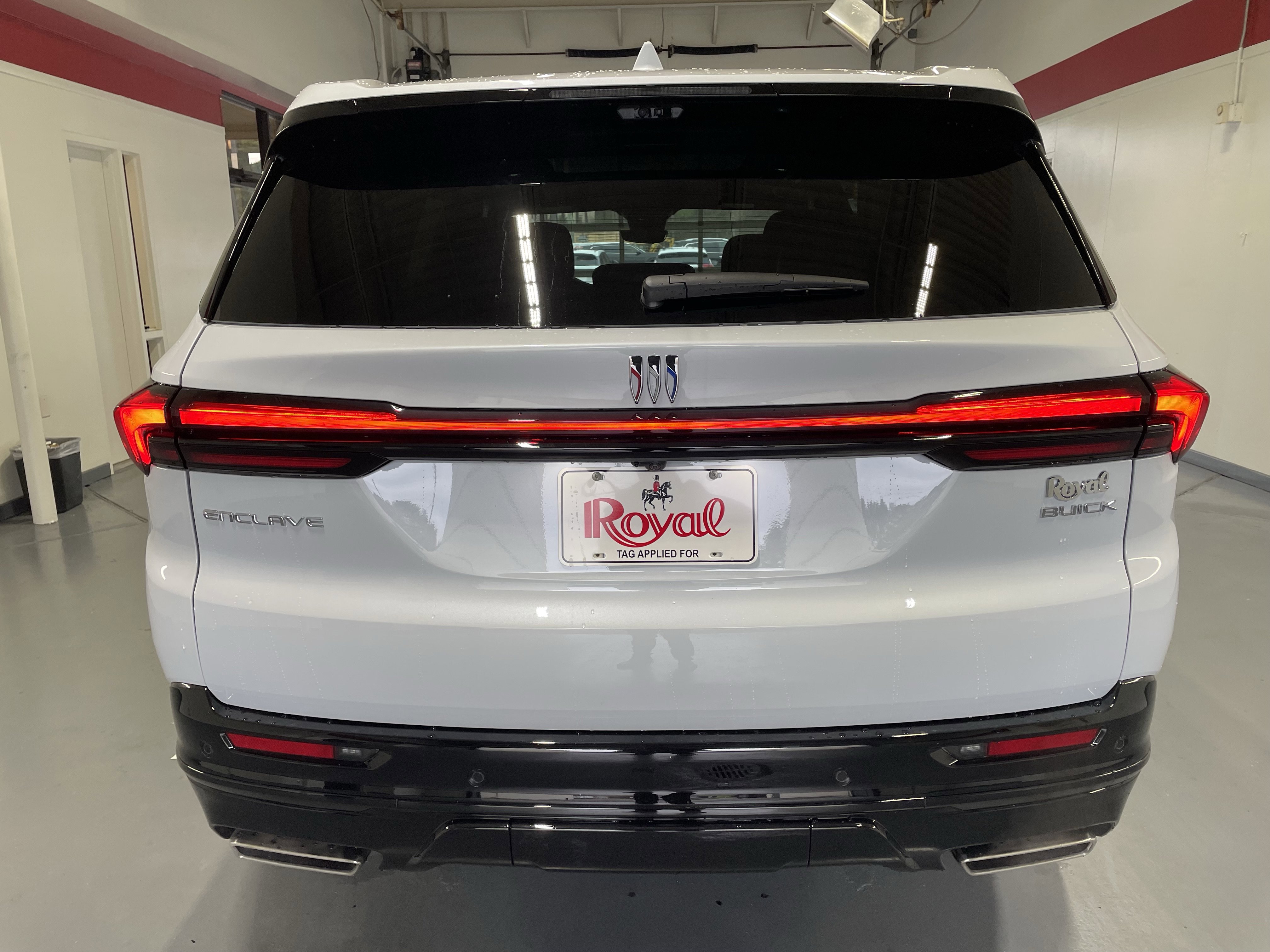 New 2026 Buick Enclave Sport Touring w/ Power Package image 5