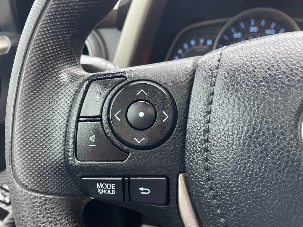 Used 2013 Toyota RAV4 XLE FWD image 42