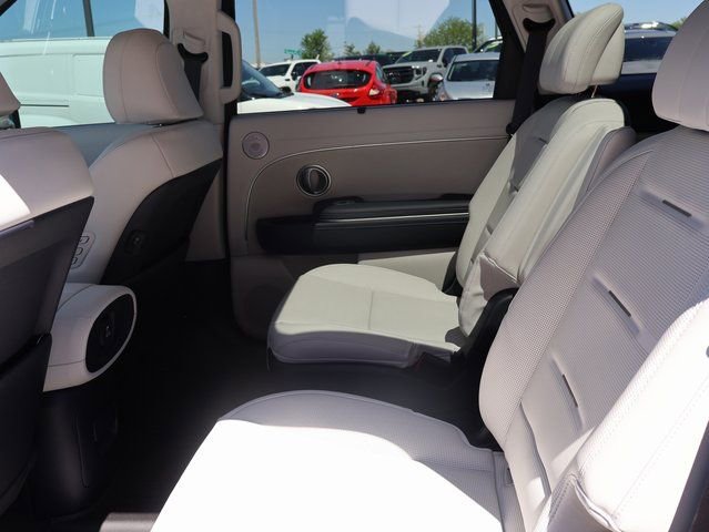 Used 2026 Hyundai Palisade Calligraphy image 16