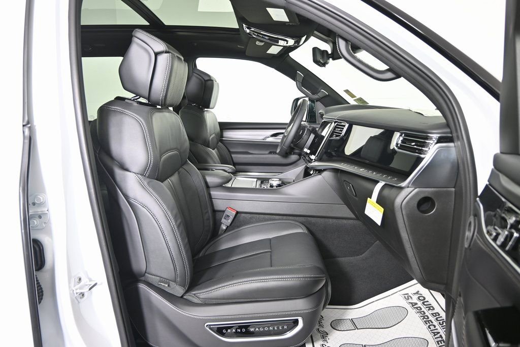 New 2026 Jeep Grand Wagoneer Summit w/ Premium Group III image 14