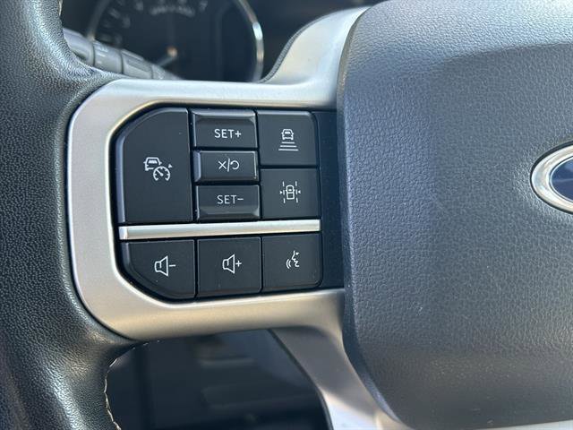 Used 2024 Ford Expedition Limited image 12