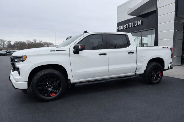 Used 2022 Chevrolet Silverado 1500 RST w/ Redline Edition image 7