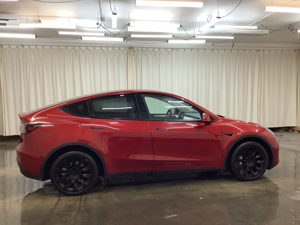Used 2023 Tesla Model Y Long Range AWD/4WD image 4