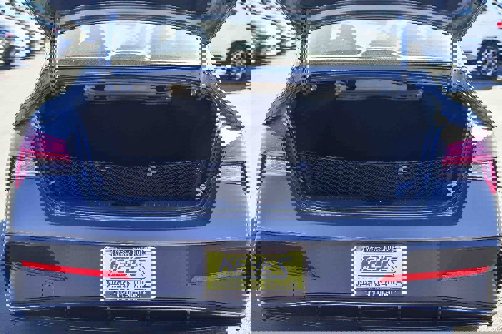 New 2026 Hyundai Elantra Sport w/ Cargo Package image 12