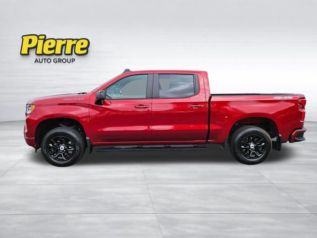 Used 2024 Chevrolet Silverado 1500 RST AWD/4WD image 2