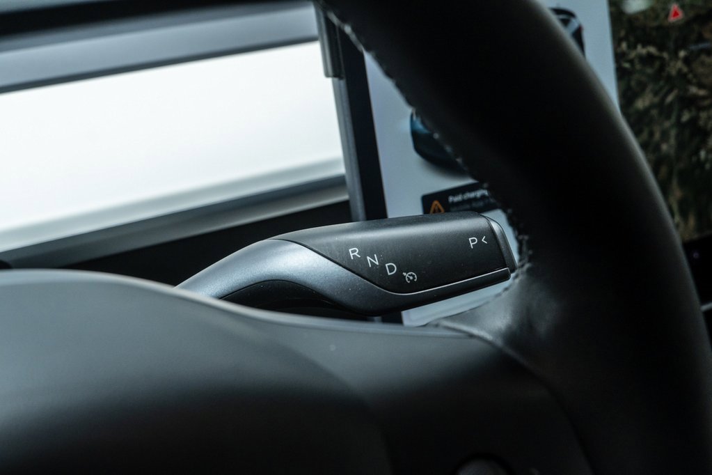 Used 2020 Tesla Model Y Performance image 20