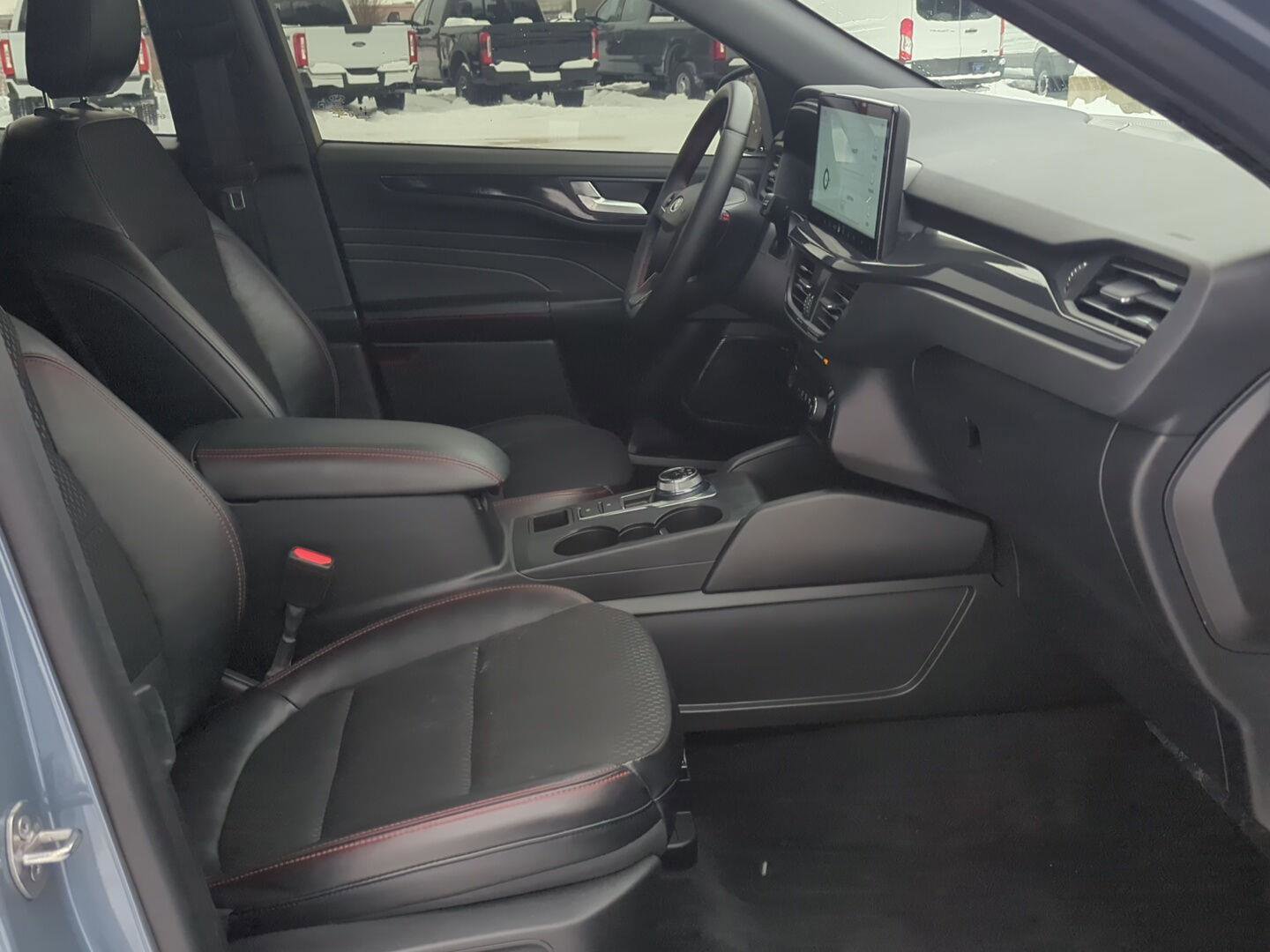 Used 2025 Ford Escape ST-Line Elite w/ Tech Pack #2 image 32