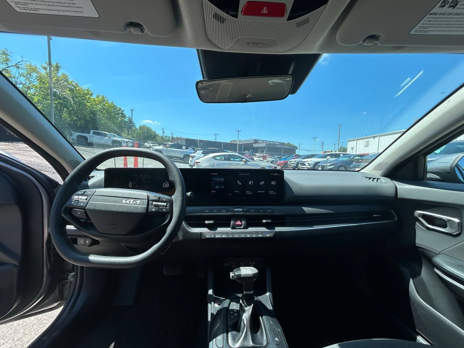 Used 2025 Kia K4 FWD image 27