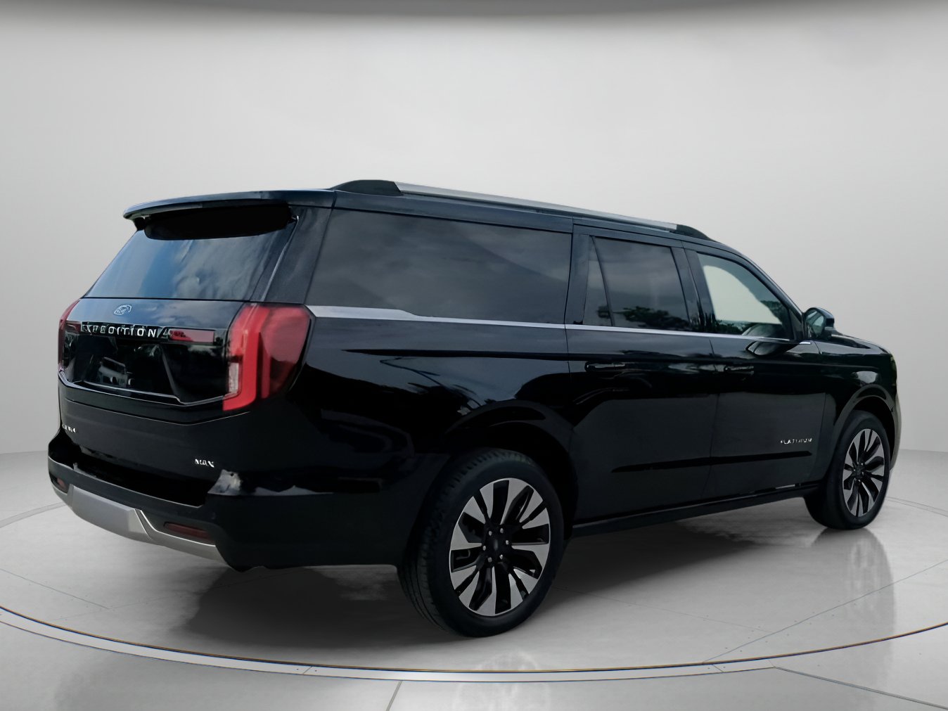 Certified 2025 Ford Expedition Max Platinum w/ Driver's Package AWD/4WD image 28
