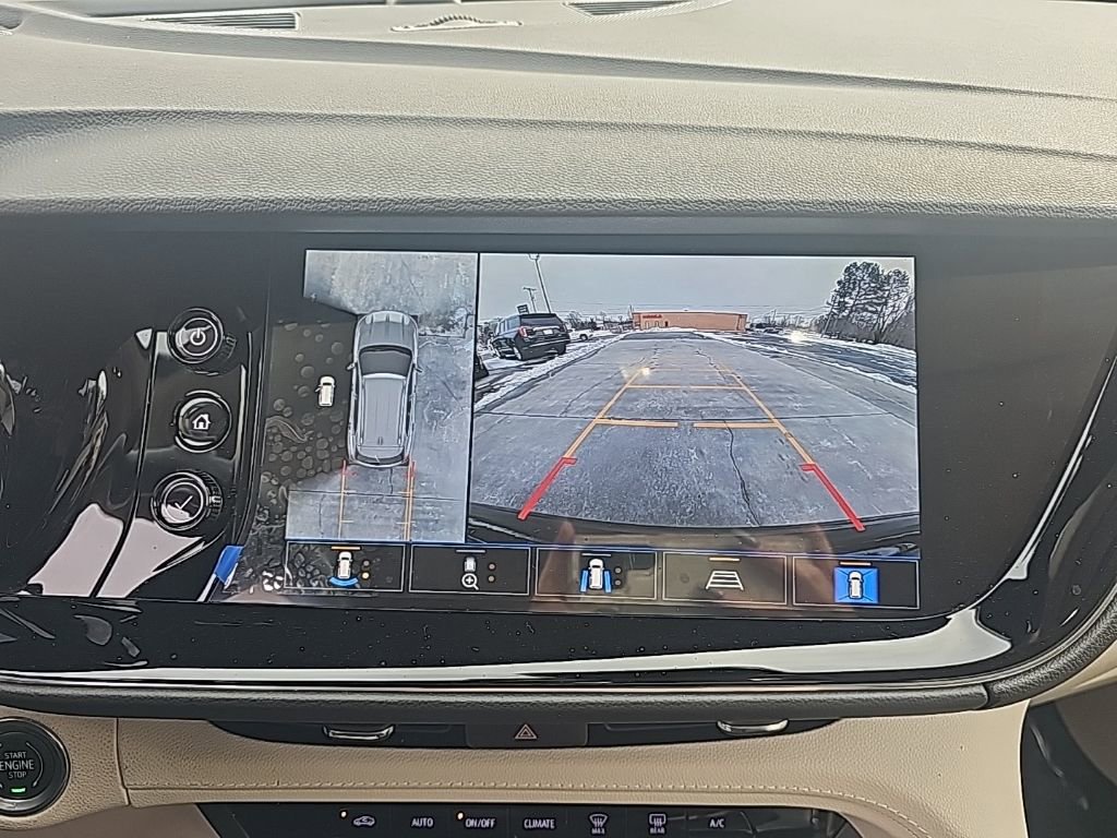 Used 2022 Buick Envision Avenir w/ Technology Package II image 22