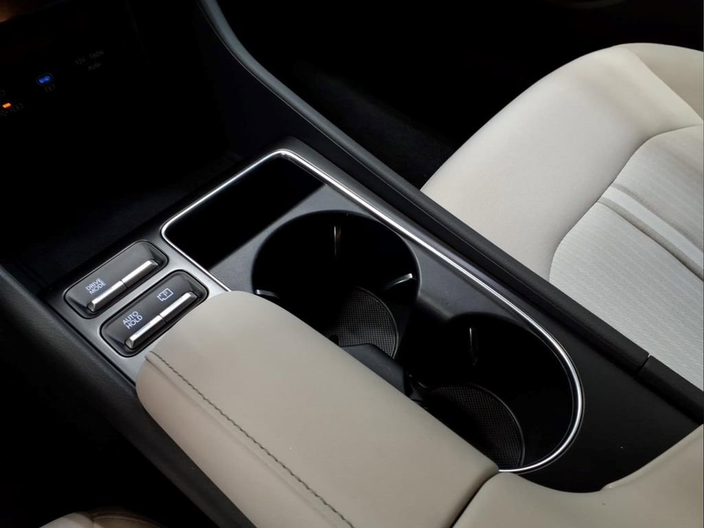 Used 2026 Hyundai Sonata Blue image 13