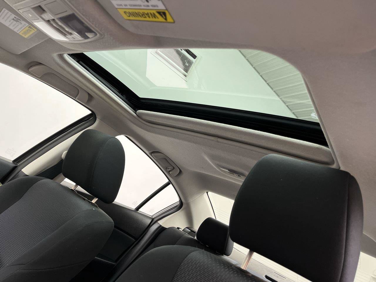 Used 2010 MAZDA MAZDA3 i Touring FWD image 5