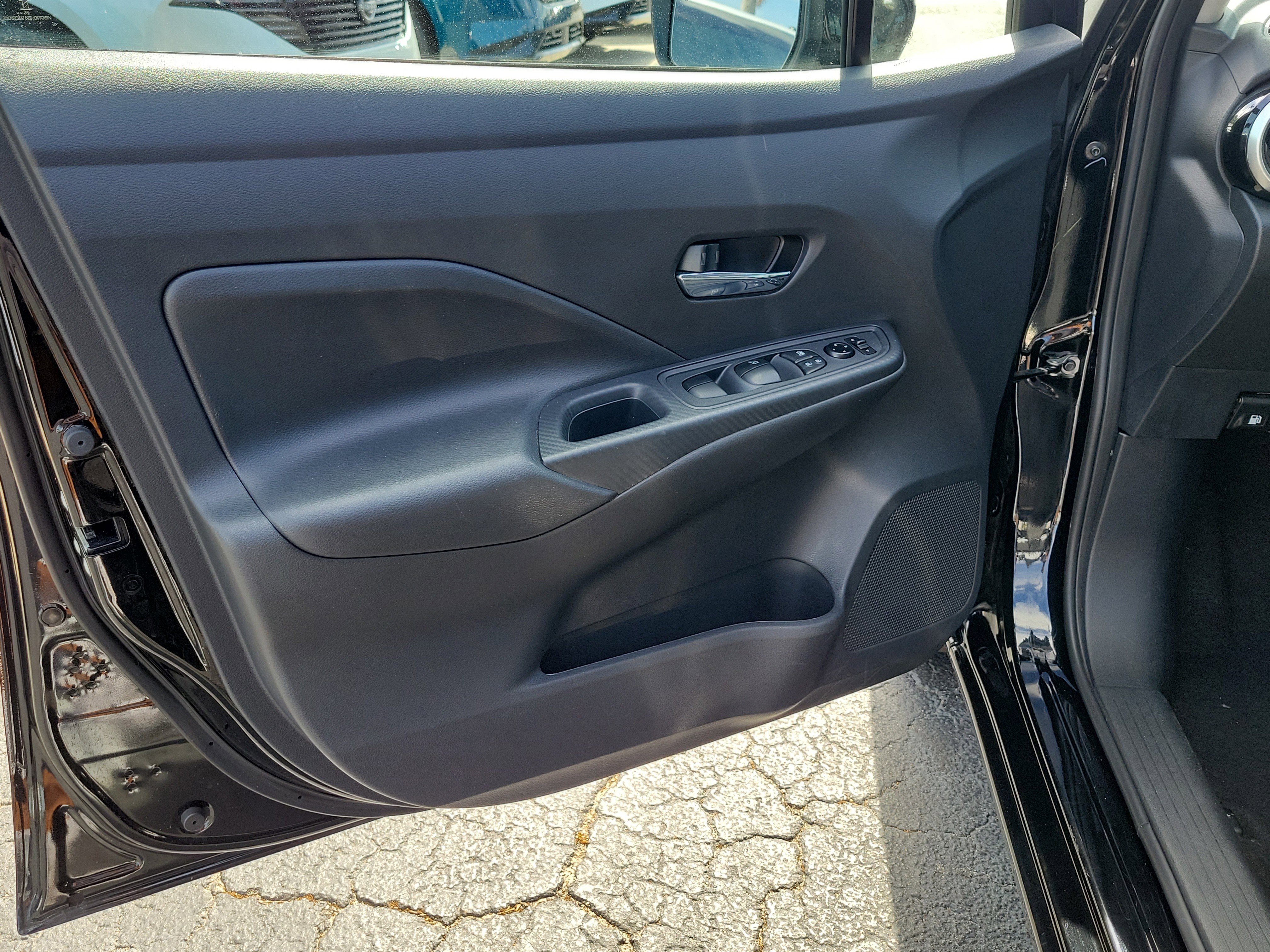 Certified 2025 Nissan Versa SV FWD image 16