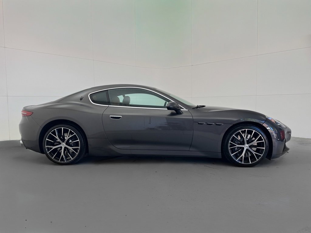 New 2026 Maserati GranTurismo Modena image 2